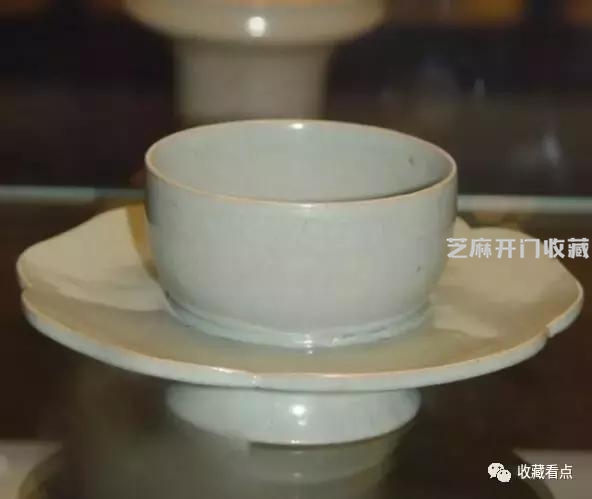 带你领略英国国家博物馆收藏的宋汝窑瓷器