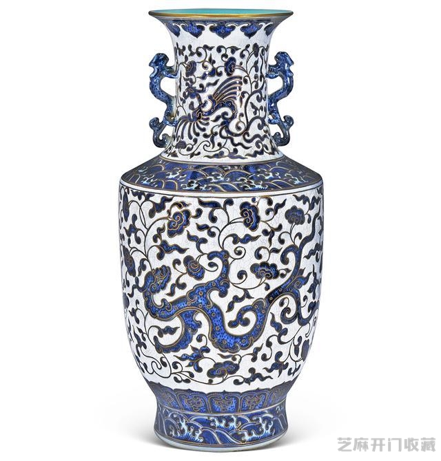 乾隆 哥釉青花描金龙凤灵芝纹螭耳瓶