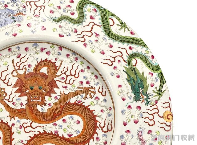 乾隆 粉彩描金九龙纹锦食盒
