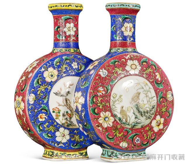 乾隆 粉彩轧道描金开光花鸟纹抱月双联瓶