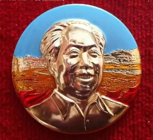 毛主席像章大全，好好珍藏！