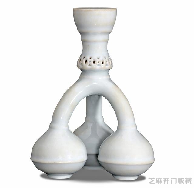 永乐 甜白釉三壶连通器