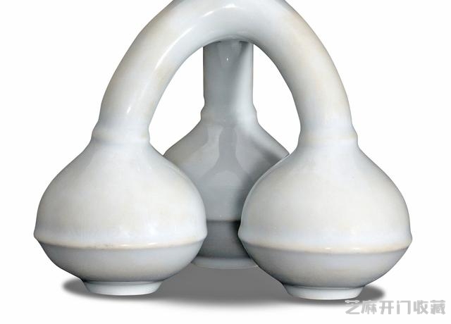 永乐 甜白釉三壶连通器