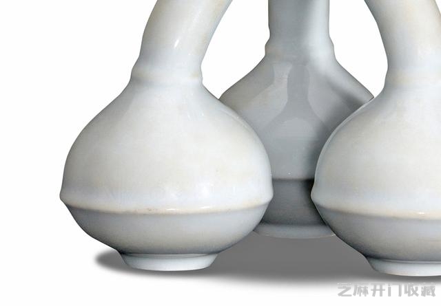 永乐 甜白釉三壶连通器