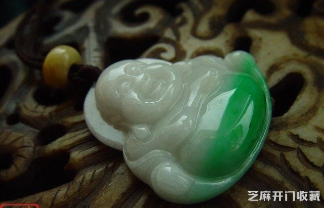 翡翠的鉴别方法和价格