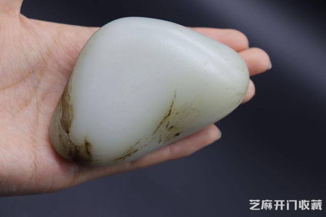 同为和田玉，价格竟是天壤之别！