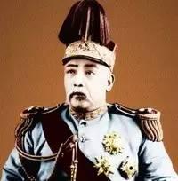 看字不论人非，虽有些人品不好，但书品极佳