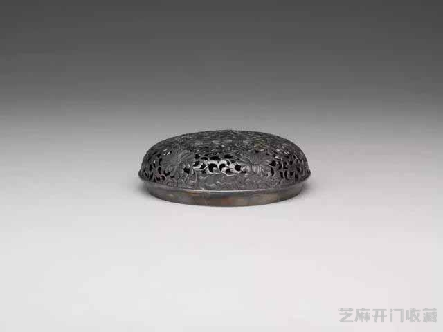 碧桃渊冰：哈佛大学艺术博物馆藏“官钧”珍粹（第三辑）