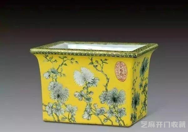 宋元明清瓷器上的菊花纹饰