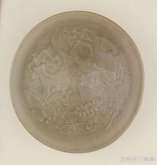 元卵白釉印花盘，全球孤品！