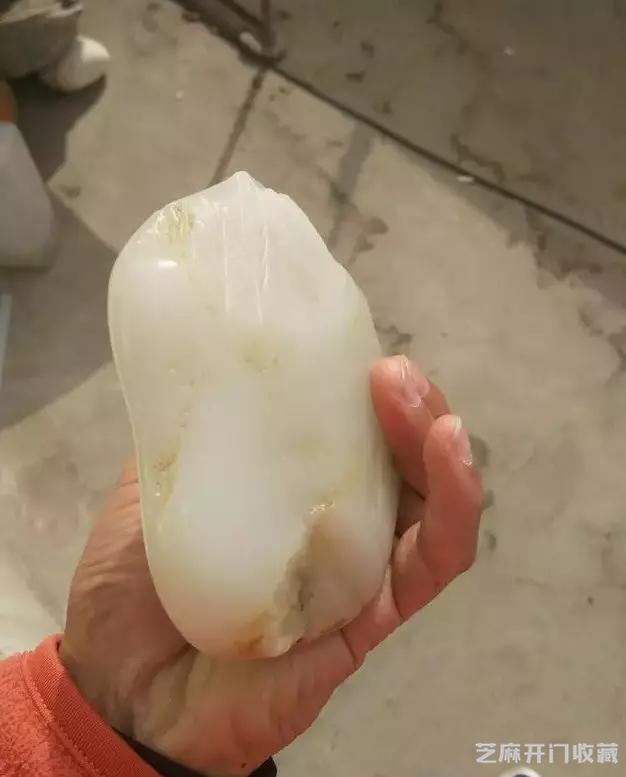 真正的极品羊脂白玉籽料原石！