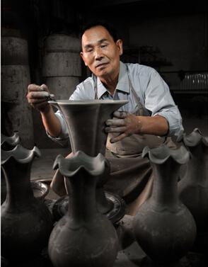 复活800年前的瓷器，汝瓷天青釉