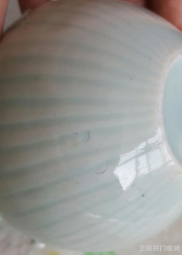 北宋湖田窑淡天青釉条纹谷钉钵一对