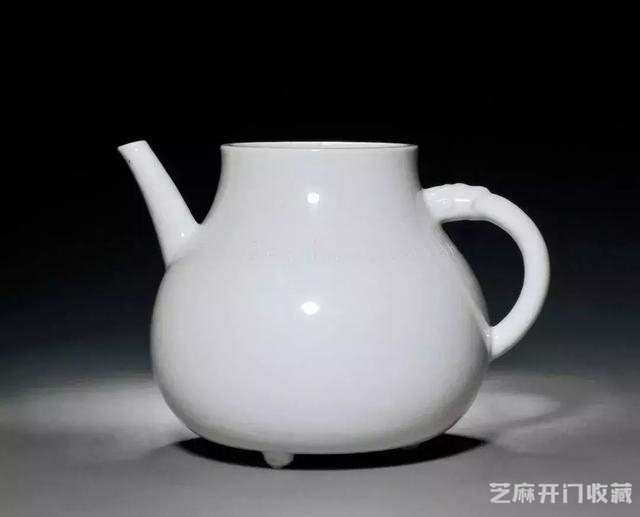 聚焦京城拍卖，先来嘉德四季领略七种不同瓷器的韵味……