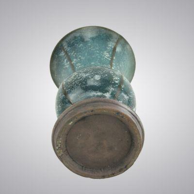 集观赏性与实用性一身的钧釉花觚