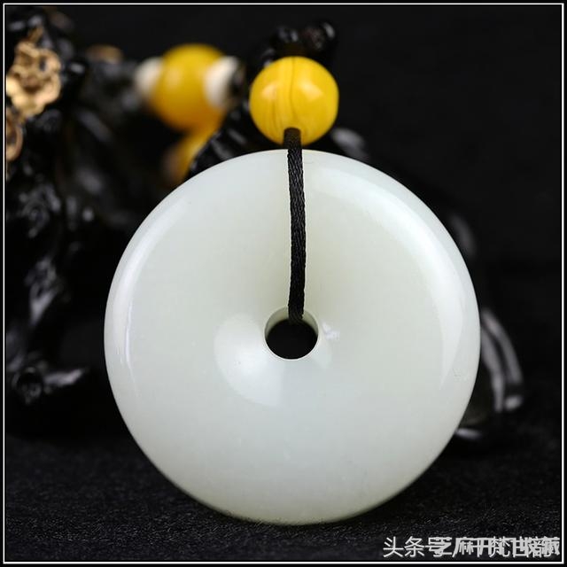 记住带有这4个特征，都是精品和田玉