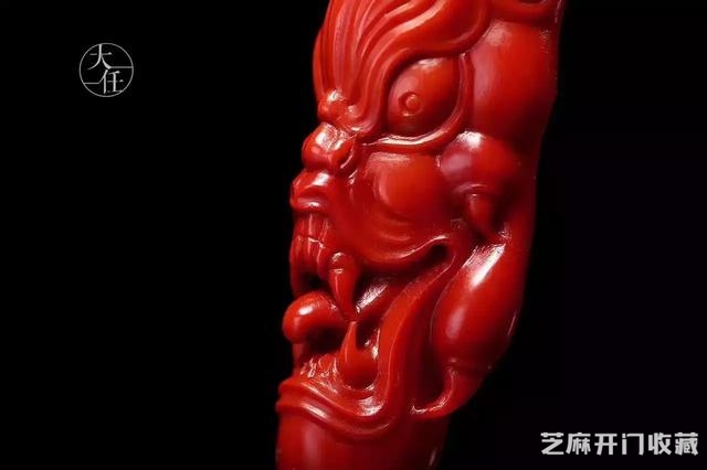 顶级锦红，价值千金，只出现在包浆料南红的肉层中！