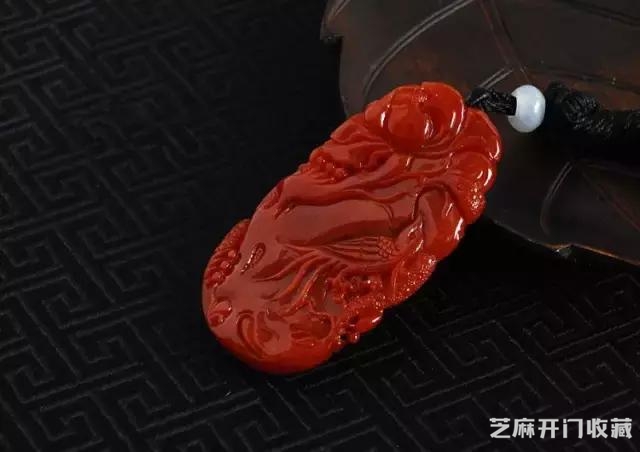 “万翠易得，一翡难寻”，一起领略红翡的魅力！