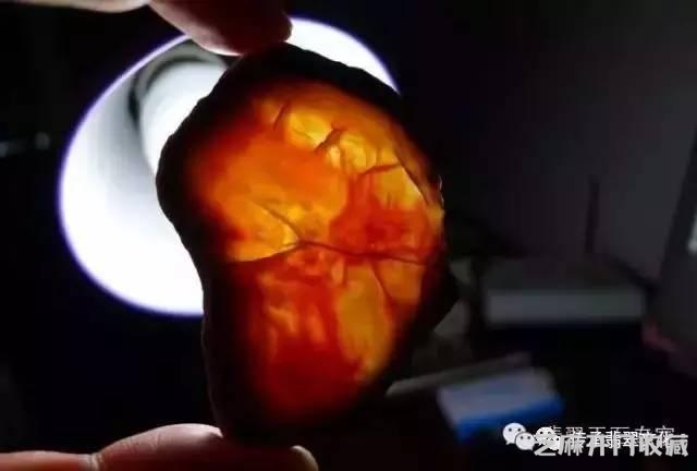 关于红翡的所有知识，收藏这篇文章就够了！