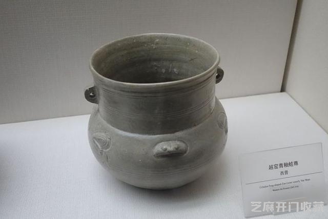 “越窑类玉，邢窑似雪”说的便是青瓷和白瓷
