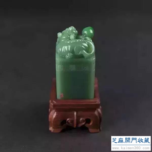 玩玉别成“白痴”：碧玉很色很迷人