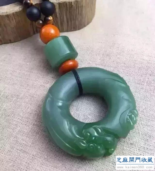 玩玉别成“白痴”：碧玉很色很迷人