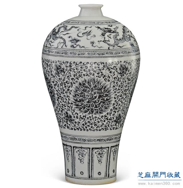 洪武 青花缠枝莲纹梅瓶