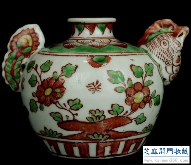 明代五彩瓷器具有很高的收藏价值
