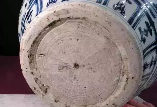 真品瓷器呈现的胎釉特征