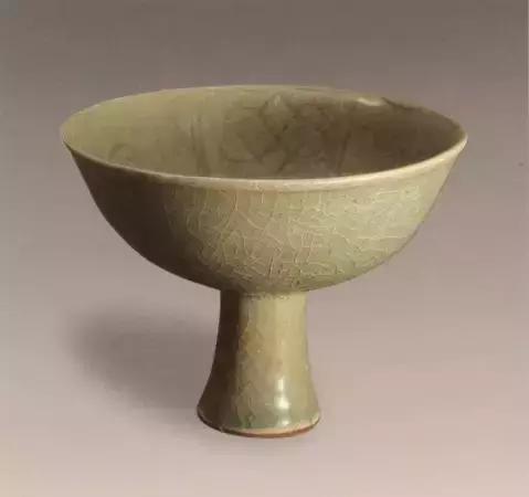 高足杯：元代瓷器中最流行的器型