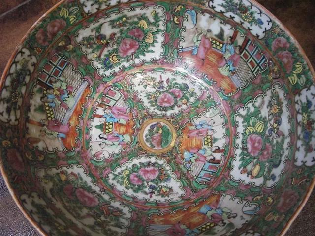 广彩：广州地区釉上彩瓷艺术