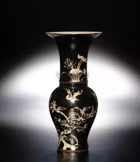 瓷器“黑美人”乌金釉