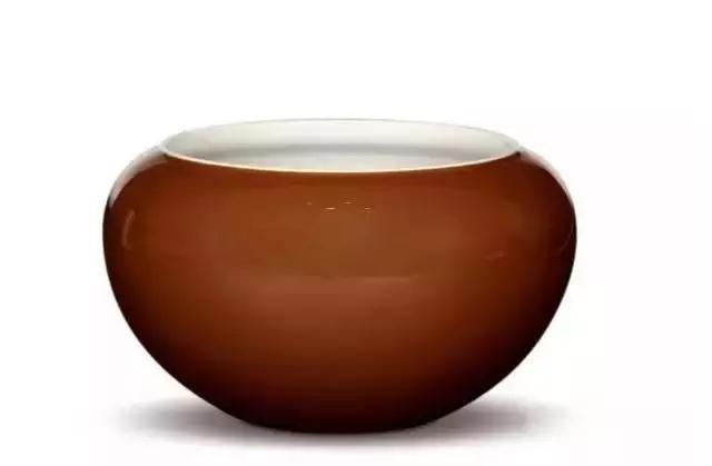 瓷器最让人着迷的是：釉