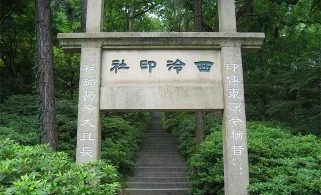 他是西泠印社创始人，也是民国画水果最好的画家！