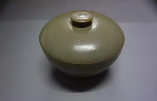 中国瓷器的先驱：千年越窑