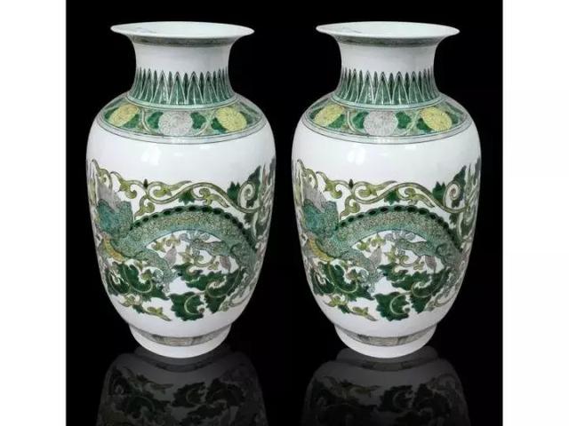 明清珍品瓷器：灯笼瓶