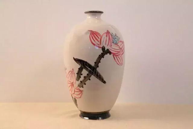 明清珍品瓷器：灯笼瓶